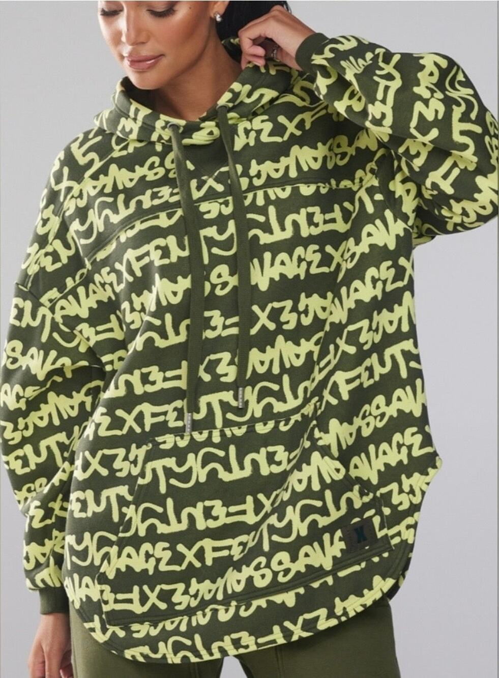 Savage X Fenty Essential Oversized Hoodie SzM(8–10) NWOT